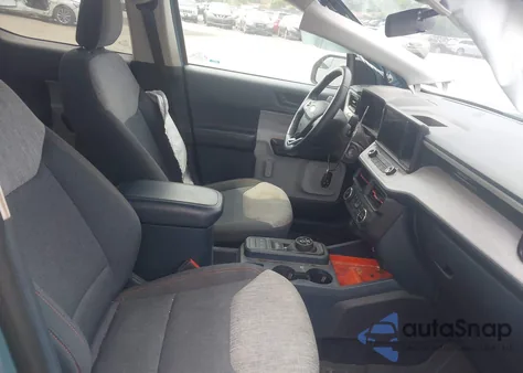 2022 Ford Maverick Xlt from USA, damaged, VIN 3FTTW8E3XNRA27906